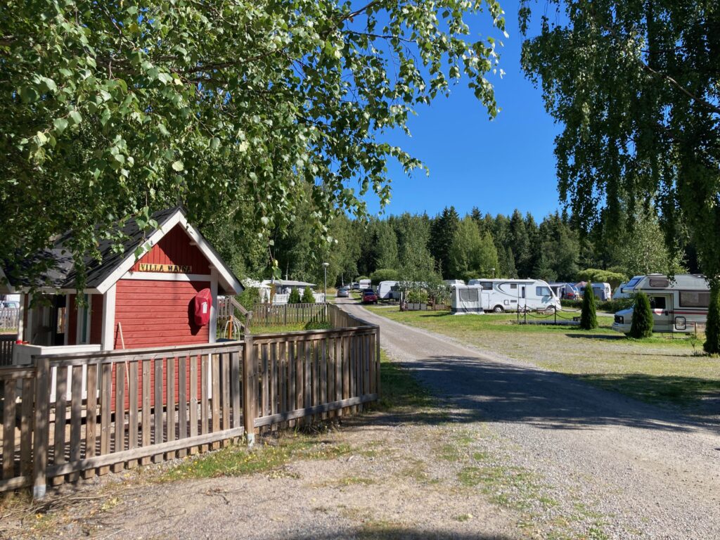 VILLA MAISA LEIKKIMÖKKI